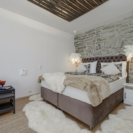 Tallinn Old Town Romantic Apartment מראה חיצוני תמונה